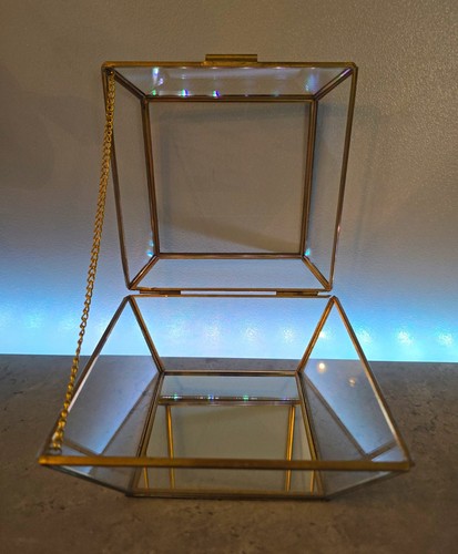 Gold tone clear - tone,