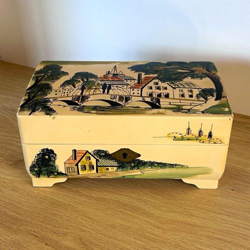 Fugi music box c1950 - ,, twin